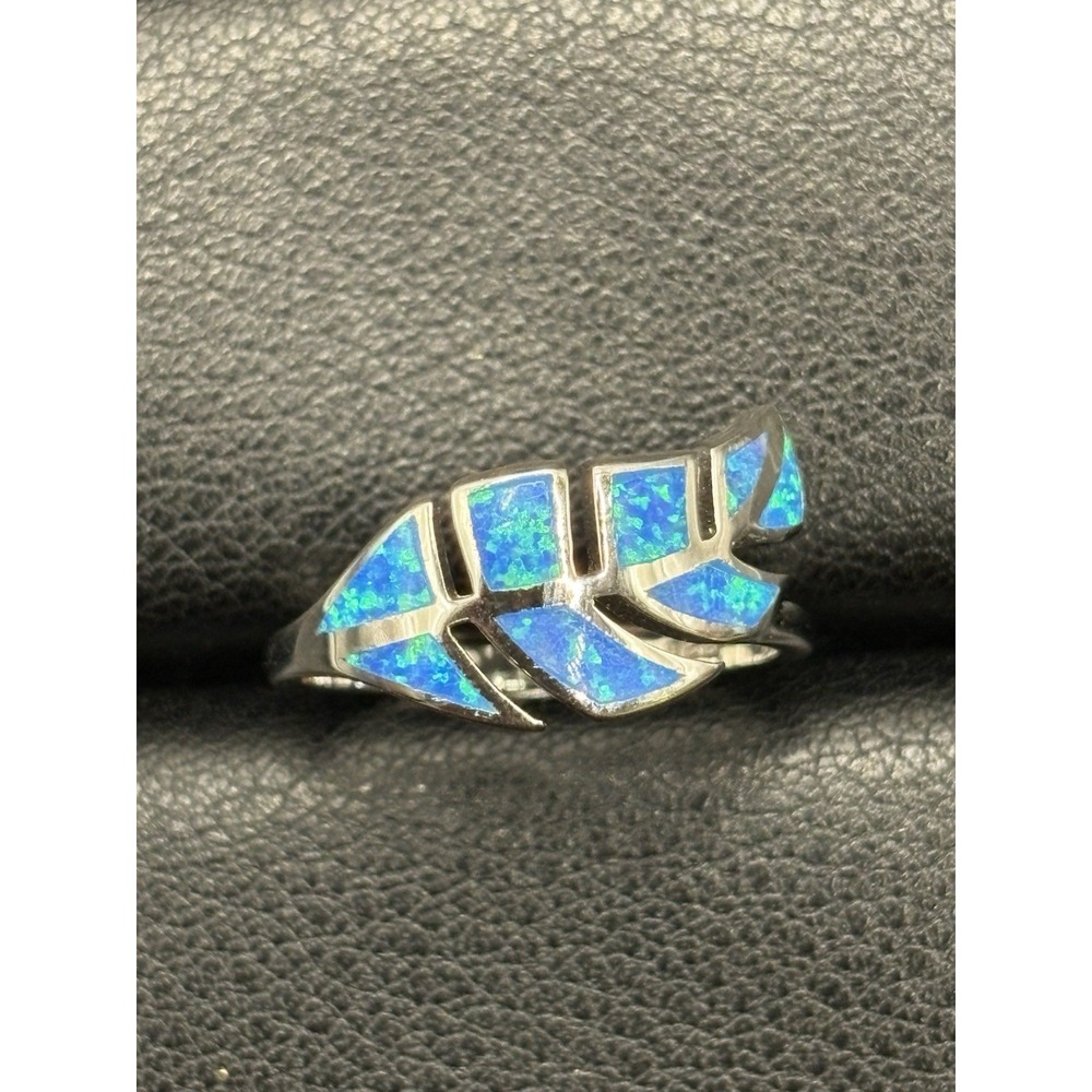 New Condition Sterling Silver Lab Blue Opal Leaf Ring Size 7 G20